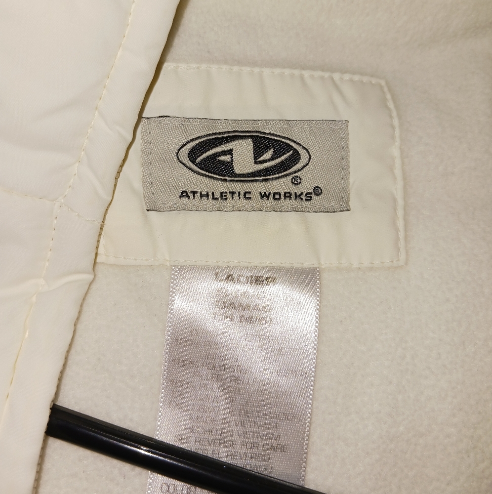 Athletic Works Vest - Picture 4 of 4